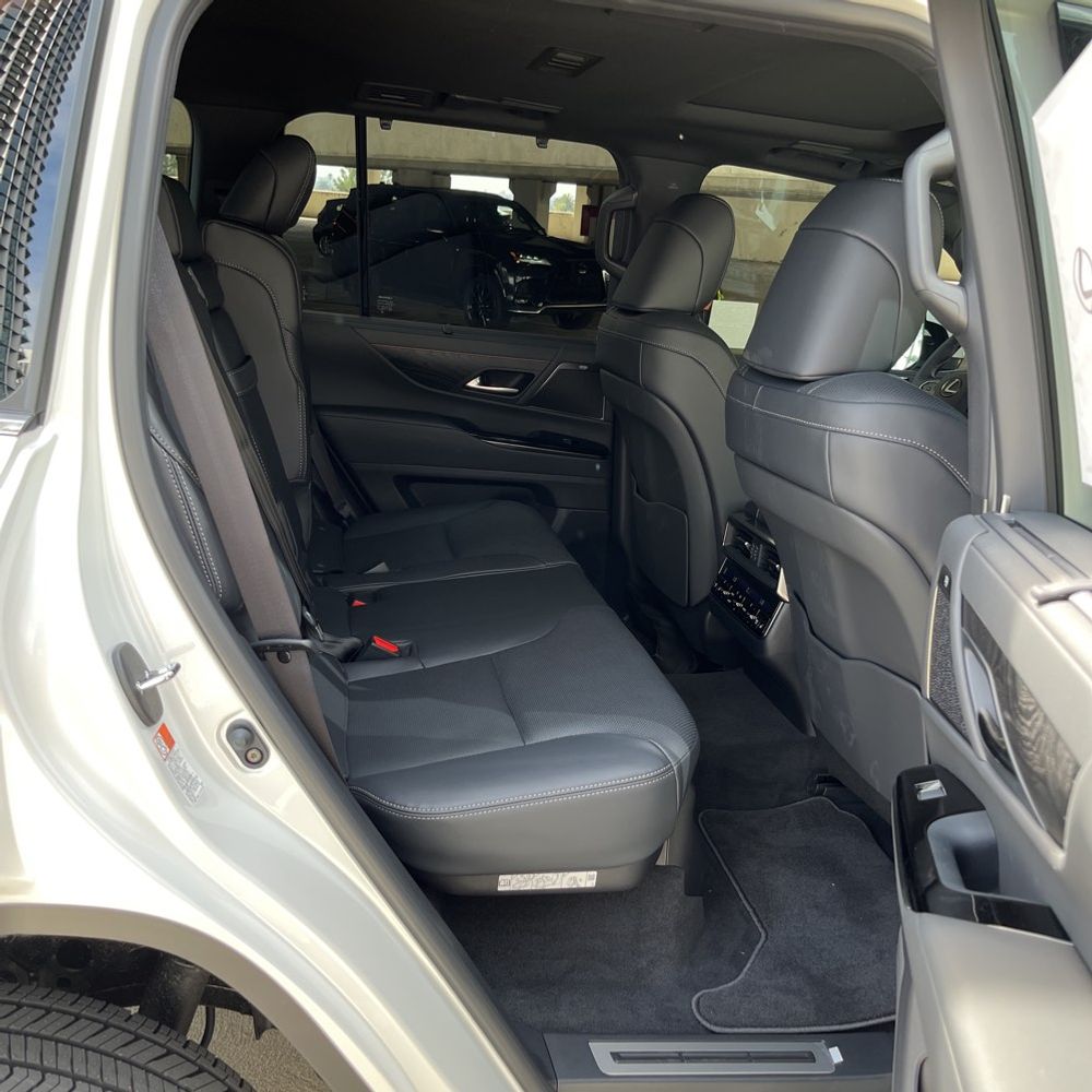 2025 Lexus LX-Series LX600 Premium