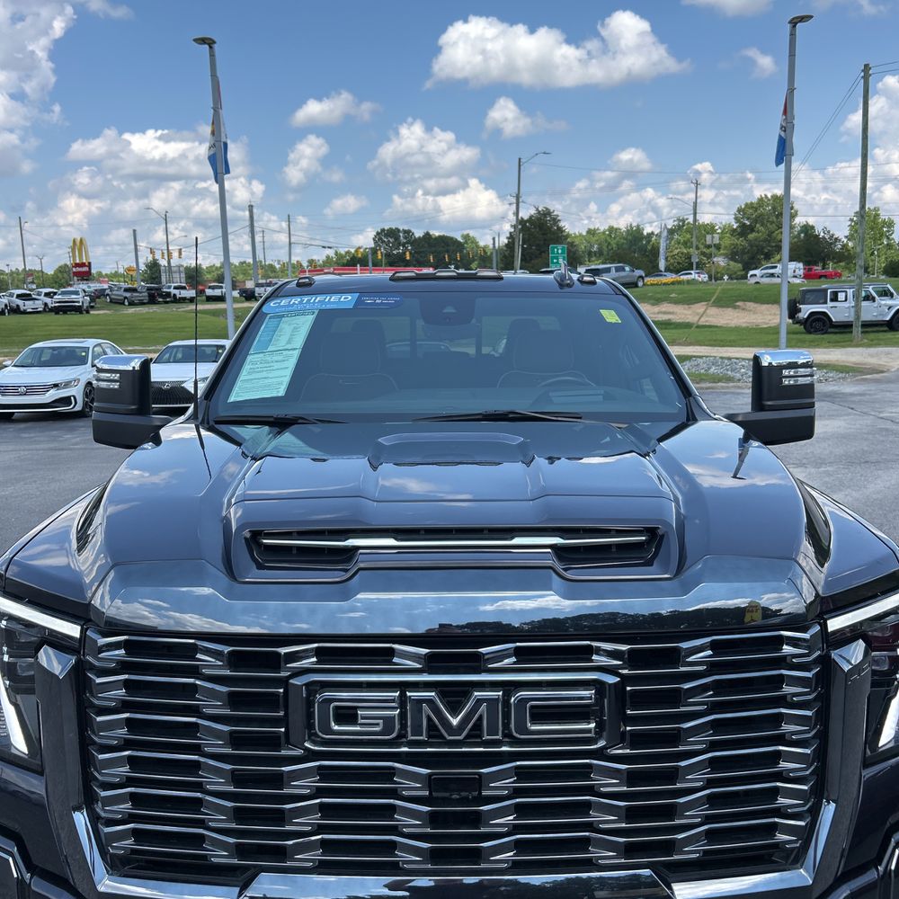 2024 GMC Sierra 3500HD Denali Ultimate