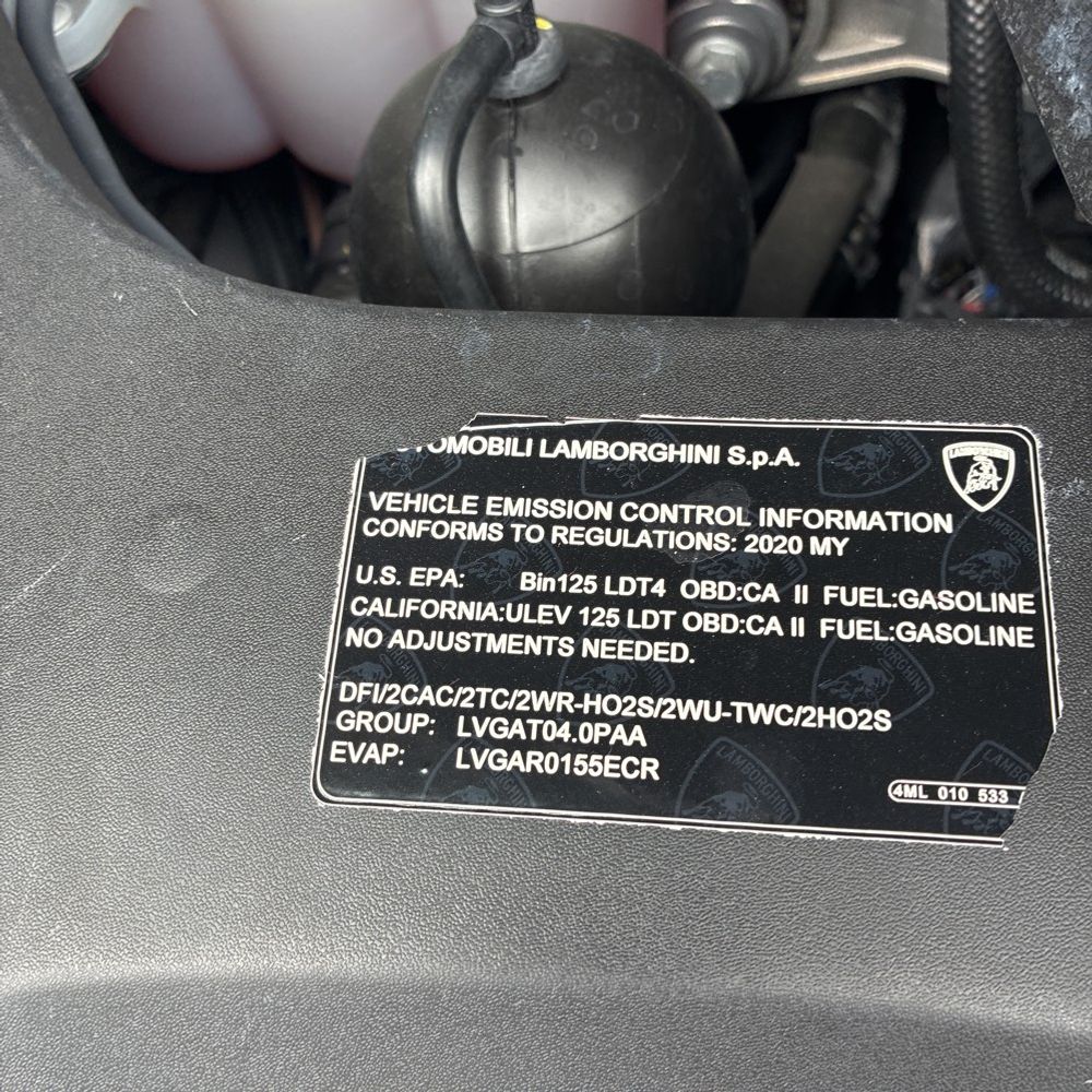 2020 Lamborghini Urus