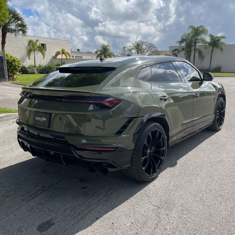 2024 Lamborghini Urus S