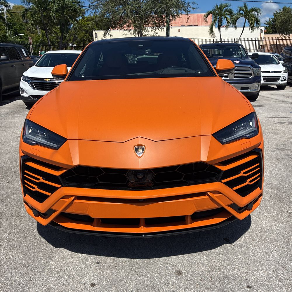 2019 Lamborghini Urus
