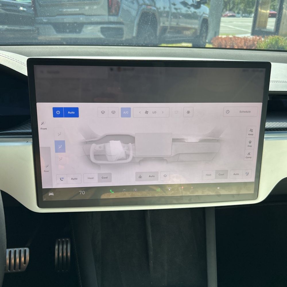 2022 Tesla Model X Plaid