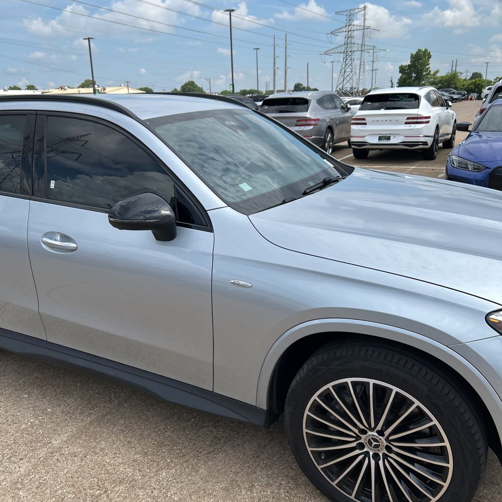 2025 Mercedes-Benz GLC 350e 4MATIC photo 13