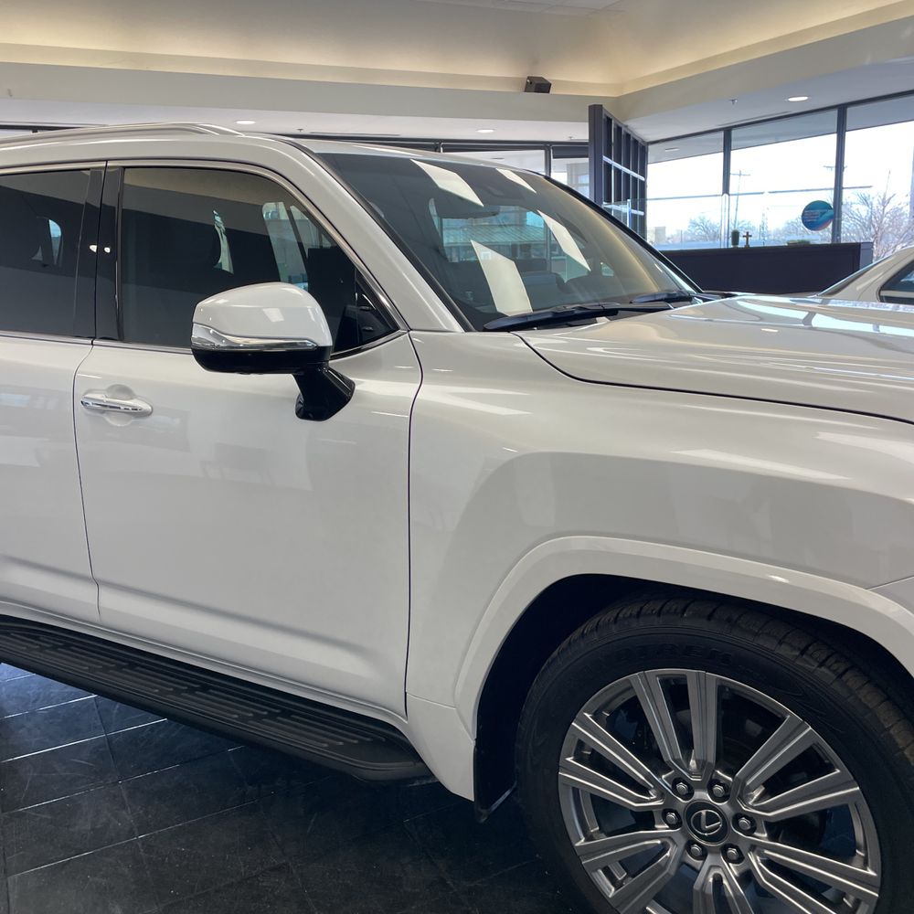 2023 Lexus LX 600 Ultra Luxury