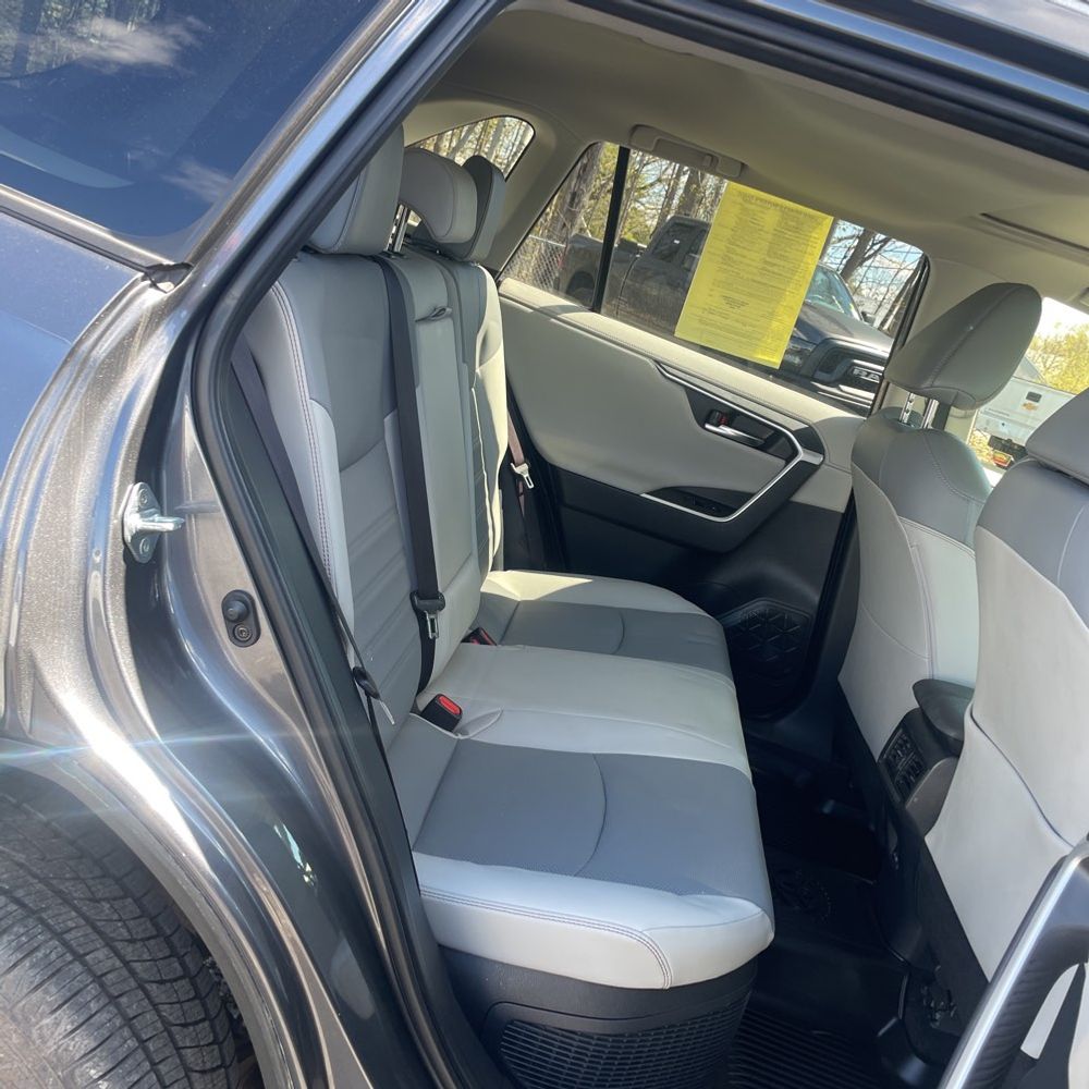 2023 Toyota RAV4 Hybrid Limited