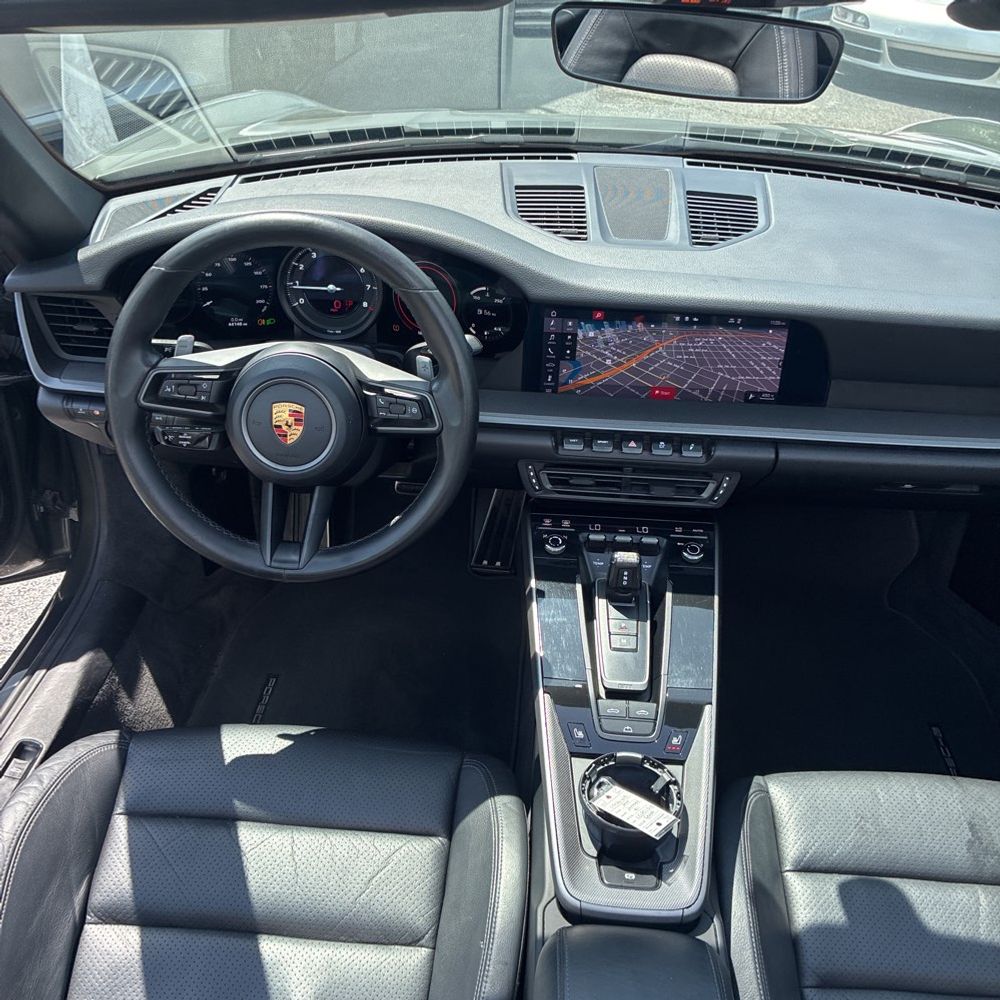 2020 Porsche 911 Carrera Cabriolet