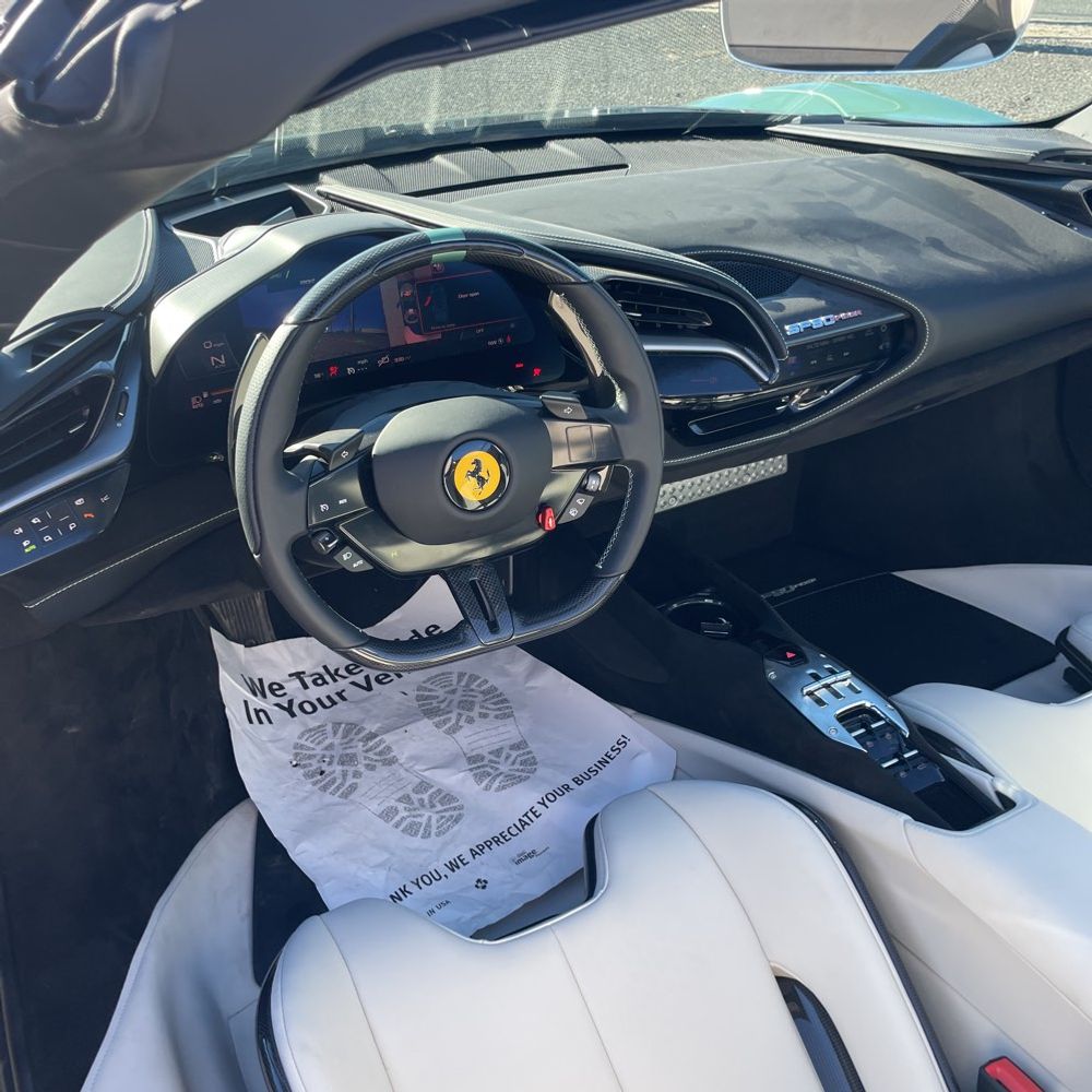 2024 Ferrari SF90 Spider