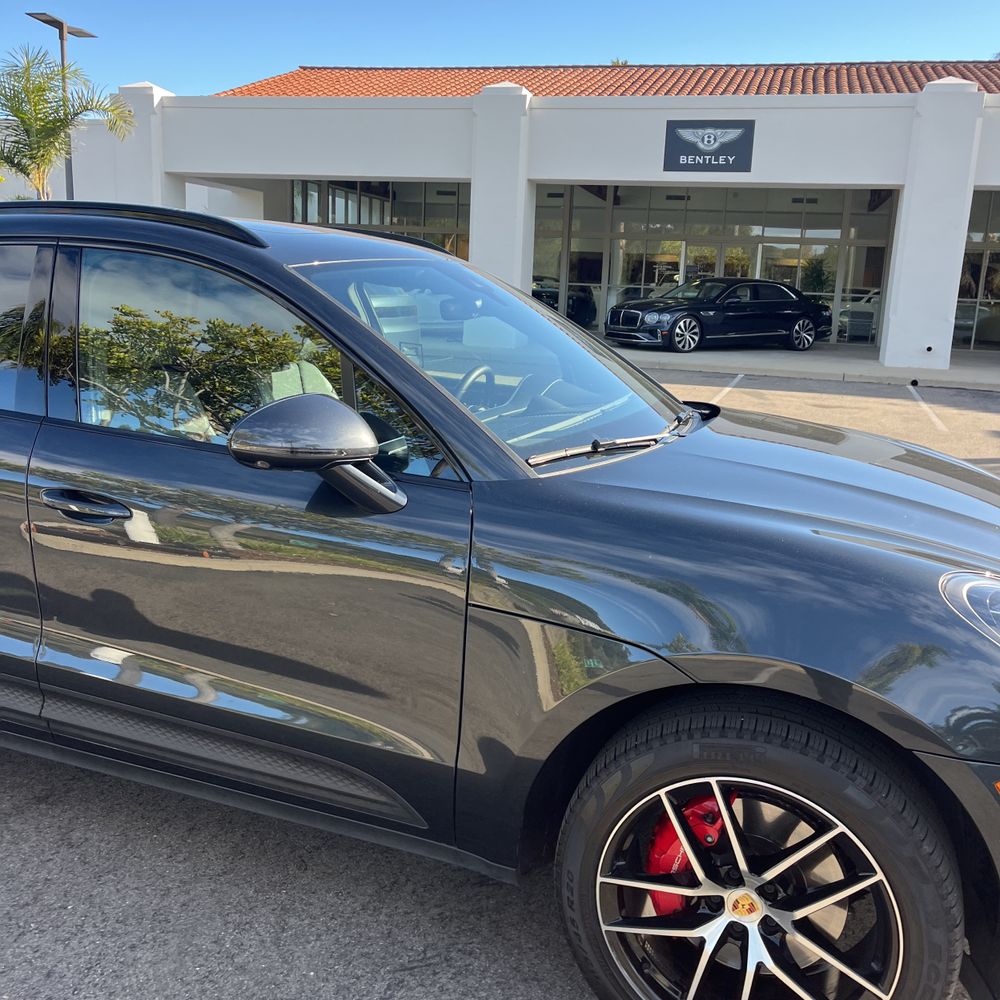 2024 Porsche Macan S