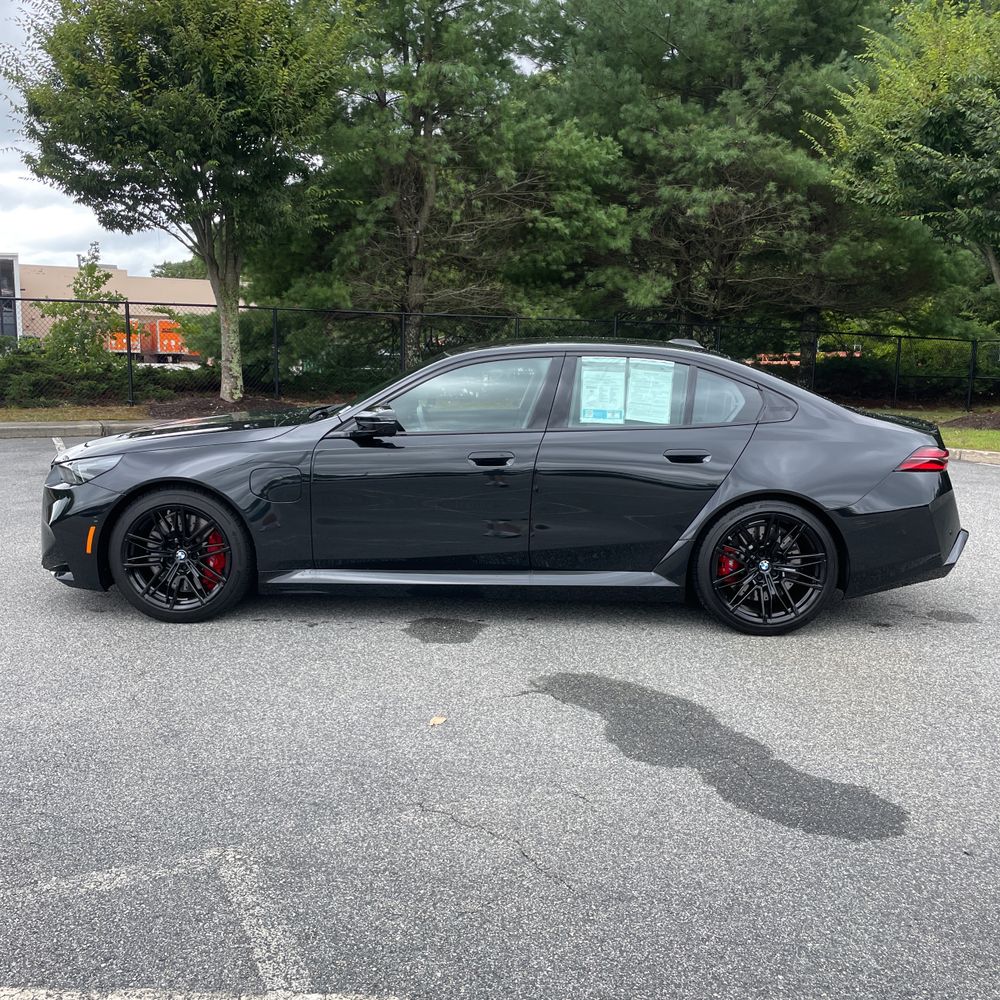 2025 BMW M5 Base