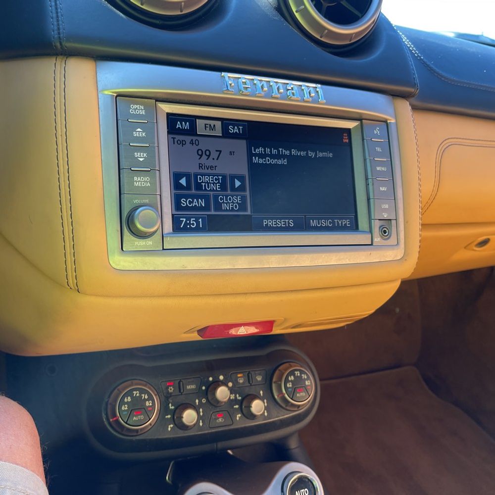 2010 Ferrari California