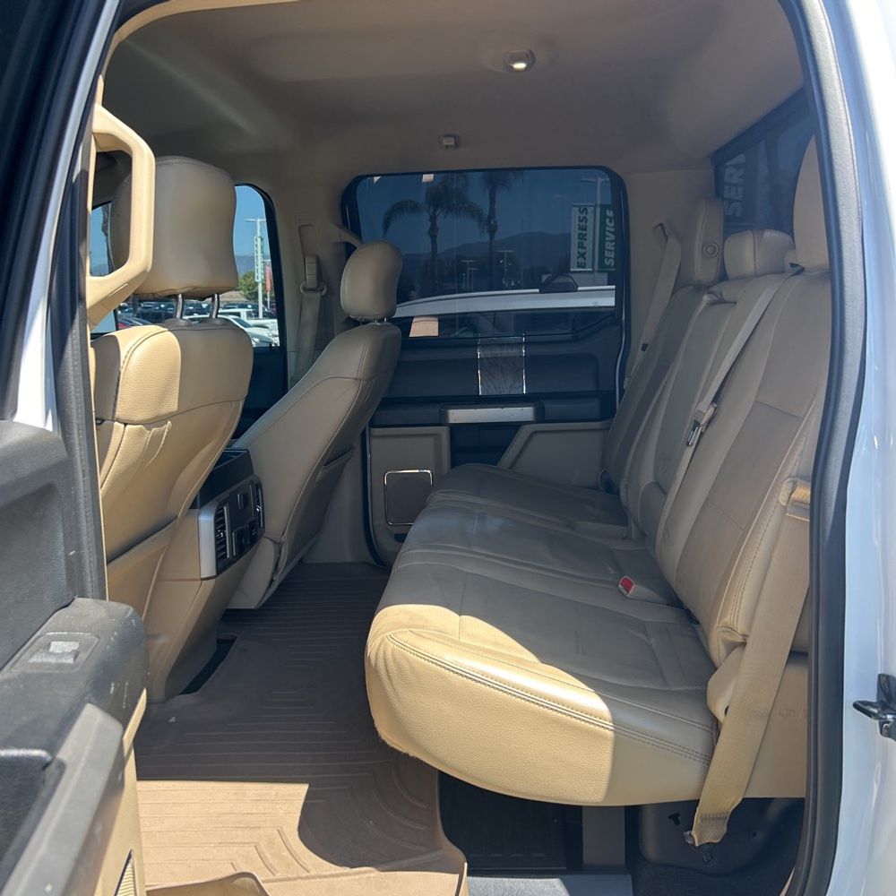2017 Ford F-250 Super Duty Lariat