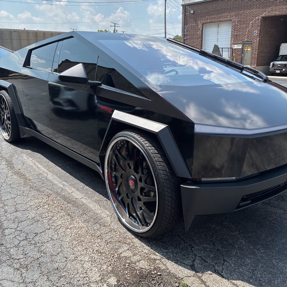 2024 Tesla Cybertruck Base