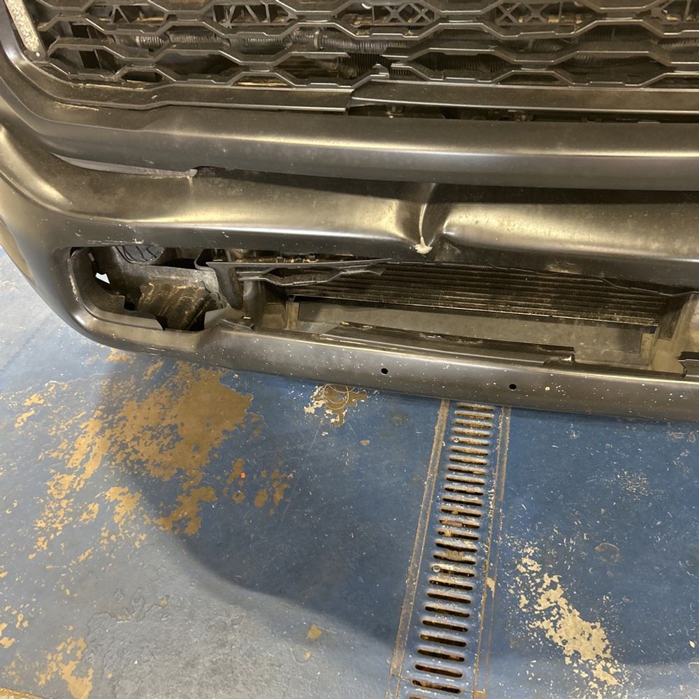 2024 Ram 3500 Chassis Tradesman/SLT/Laramie/Limited