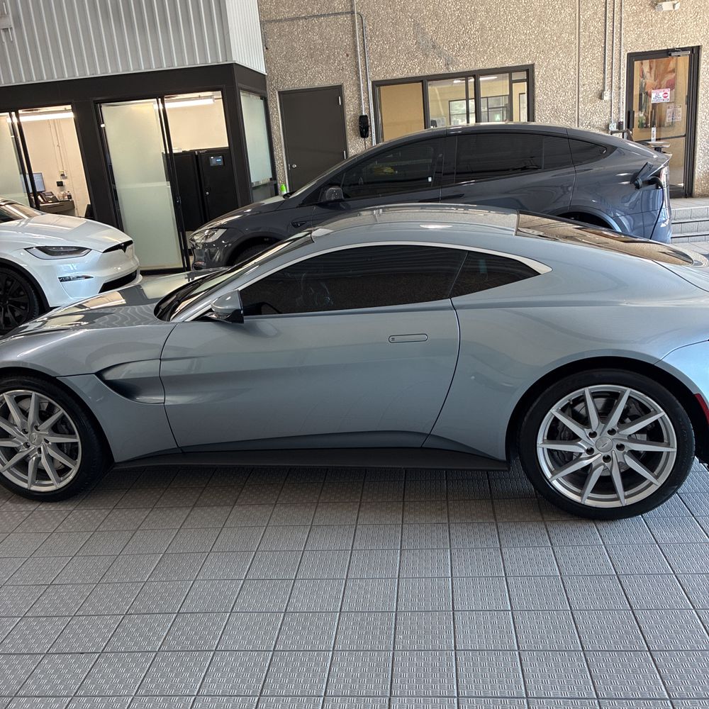 2020 Aston Martin Vantage
