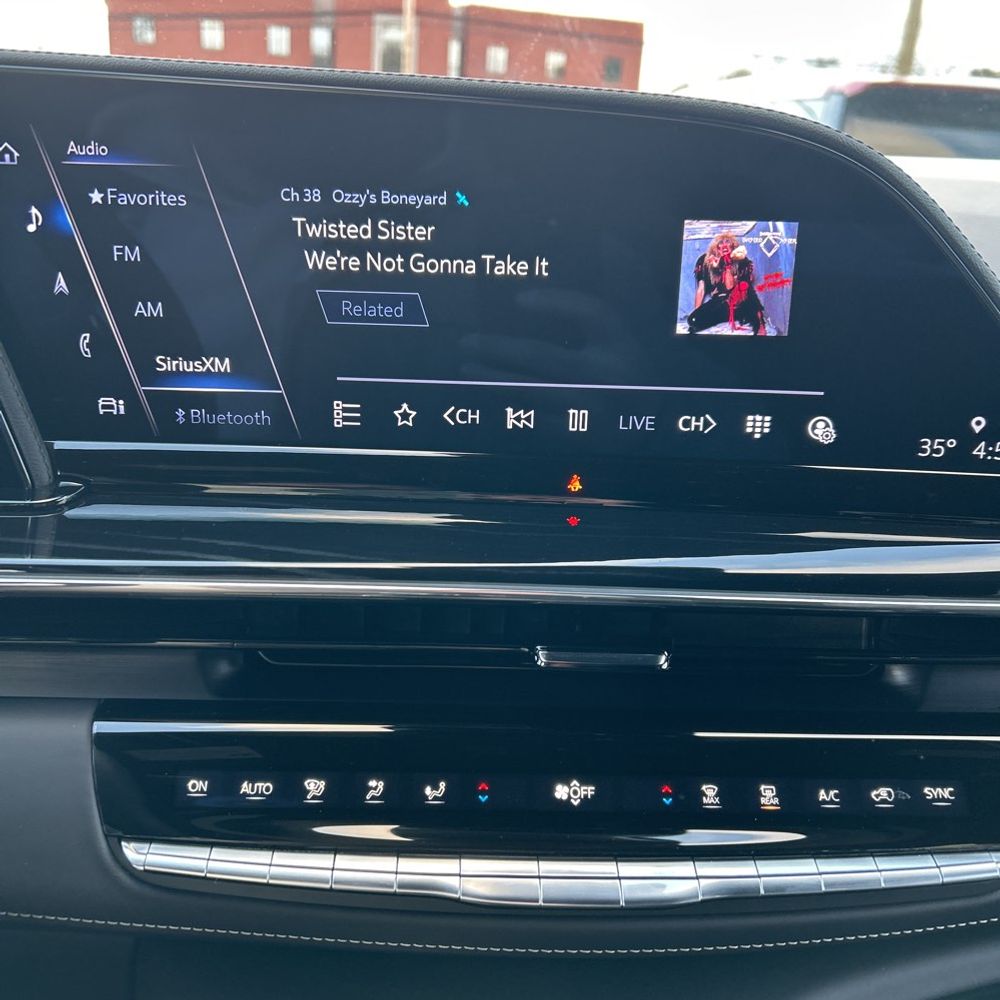 2024 Cadillac Escalade-V ESV Base