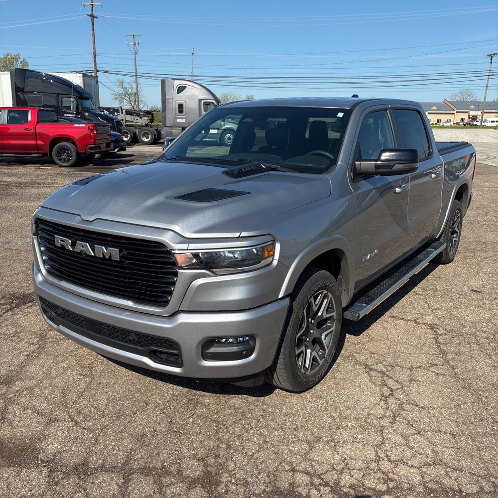 2025 Ram 1500 Laramie Crew Cab 4x4 5'7" Box