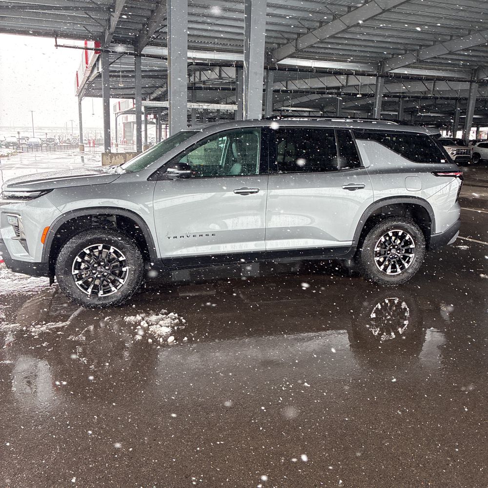 2025 Chevrolet Traverse Z71