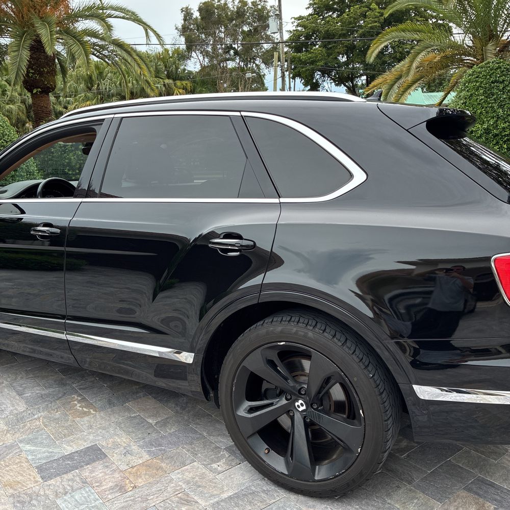 2018 Bentley Bentayga Base