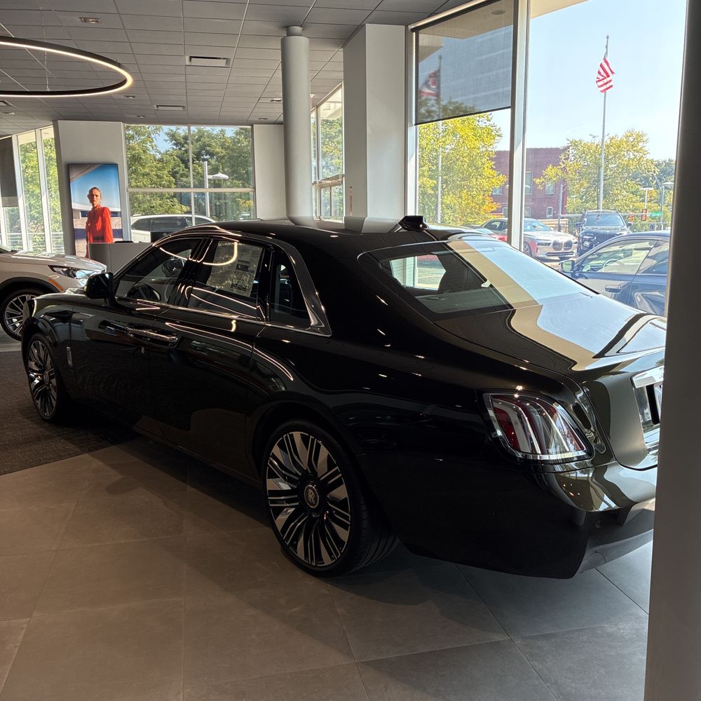 2025 Rolls-Royce Ghost