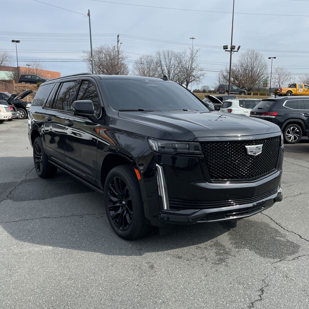 2024 Cadillac Escalade ESV Sport Platinum