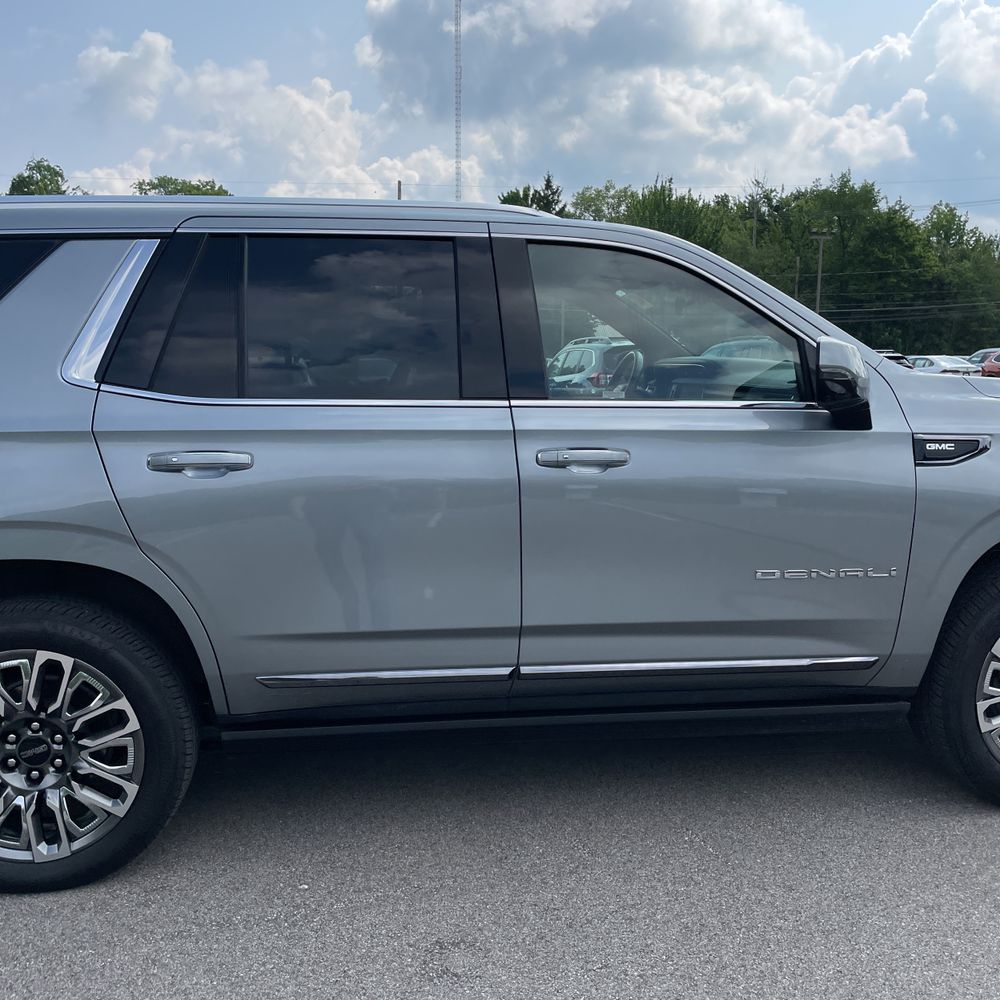 2024 GMC Yukon Denali Ultimate