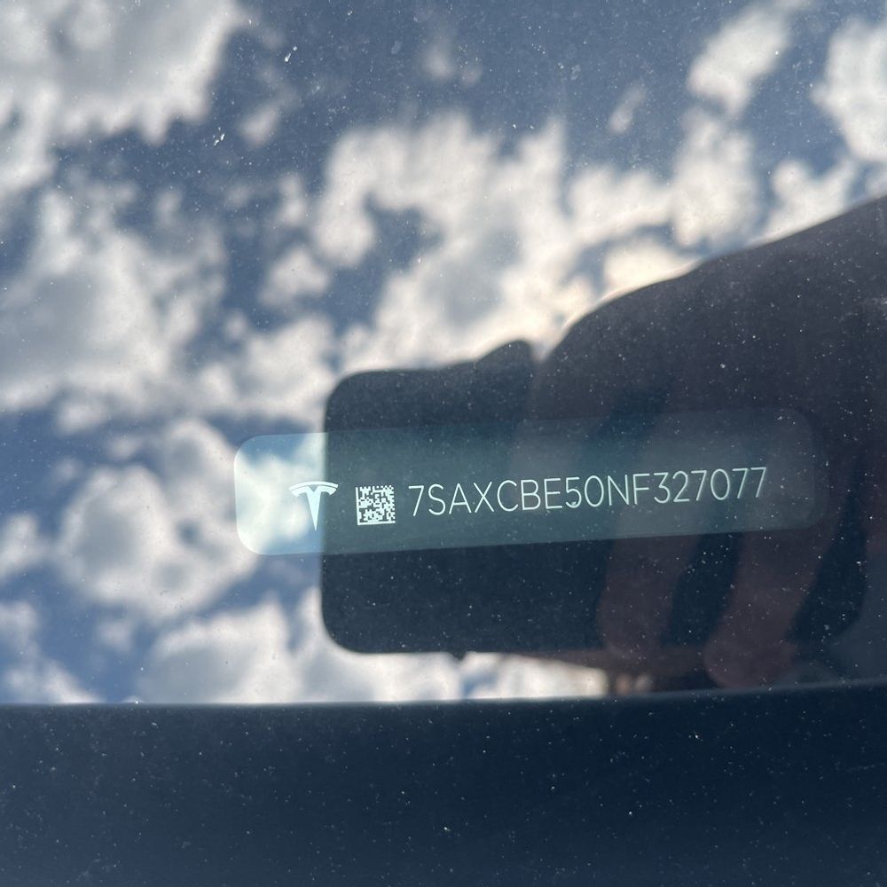 2022 Tesla Model X Base