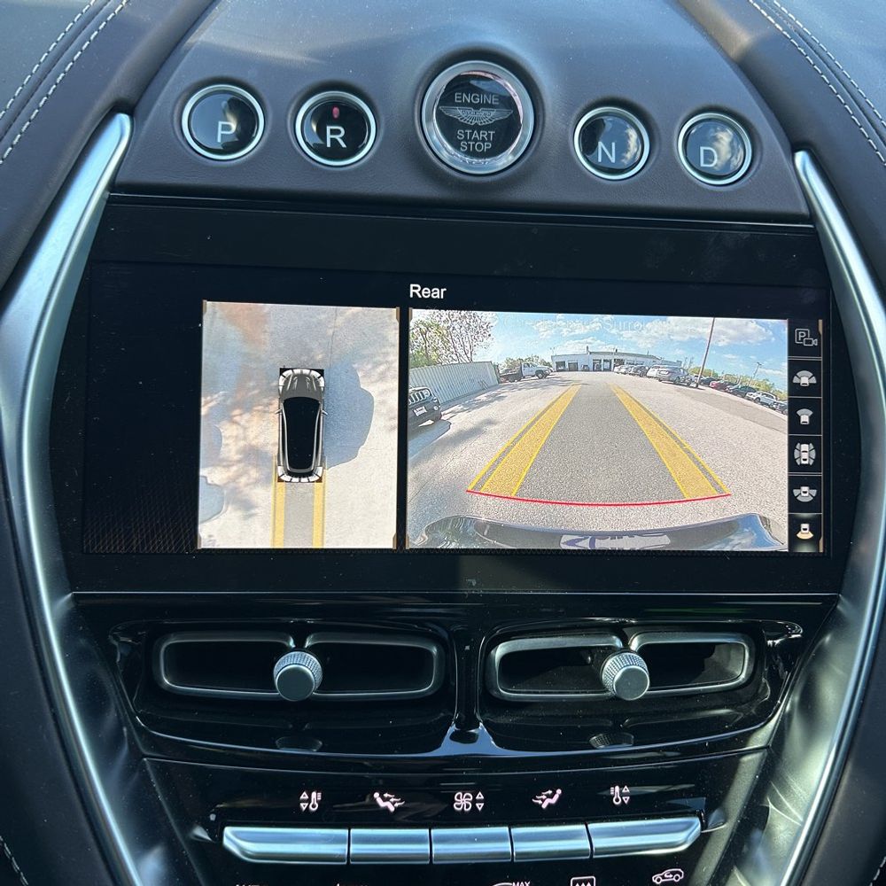 2024 Aston Martin DBX 707