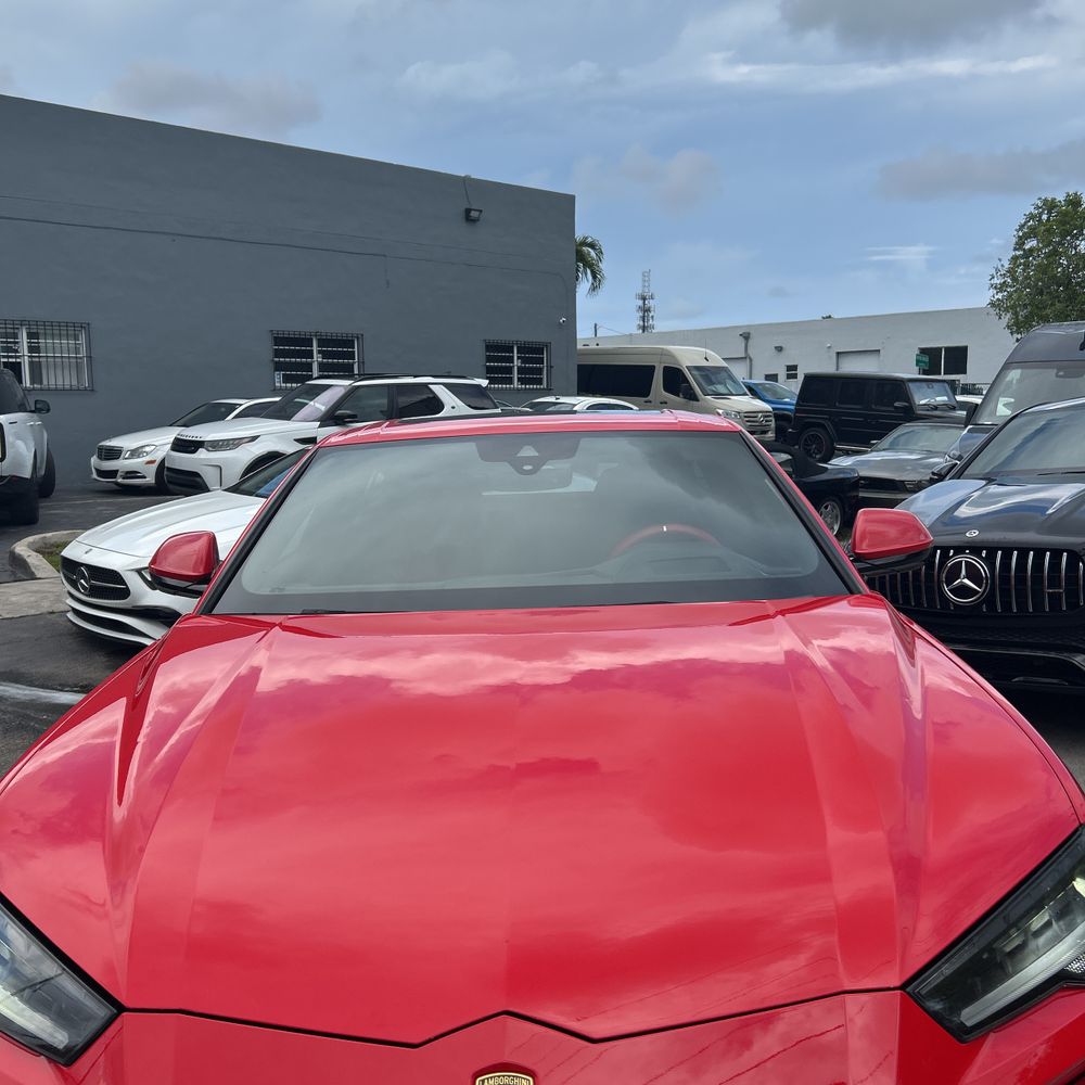 2021 Lamborghini Urus Base