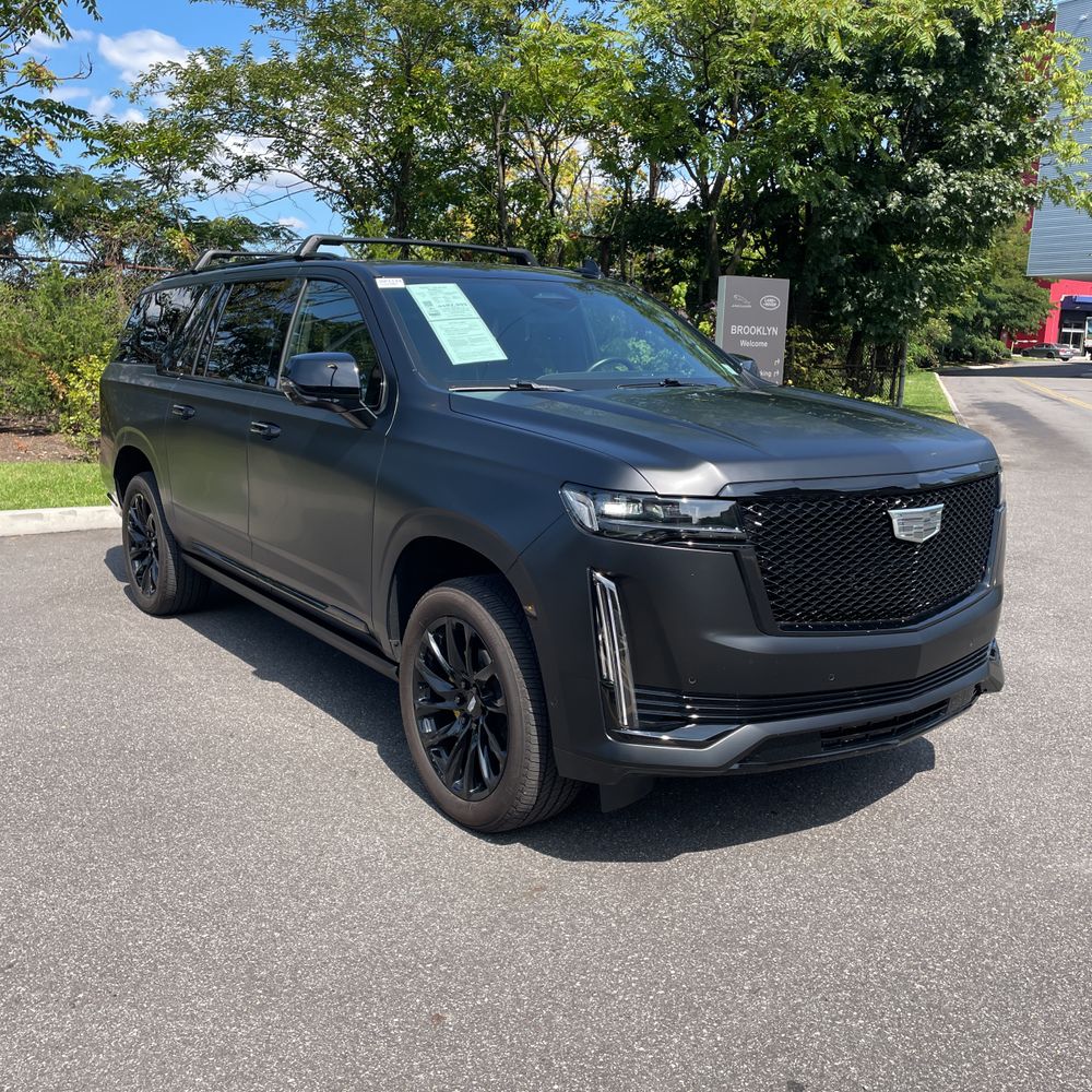 2024 Cadillac Escalade ESV Sport Platinum