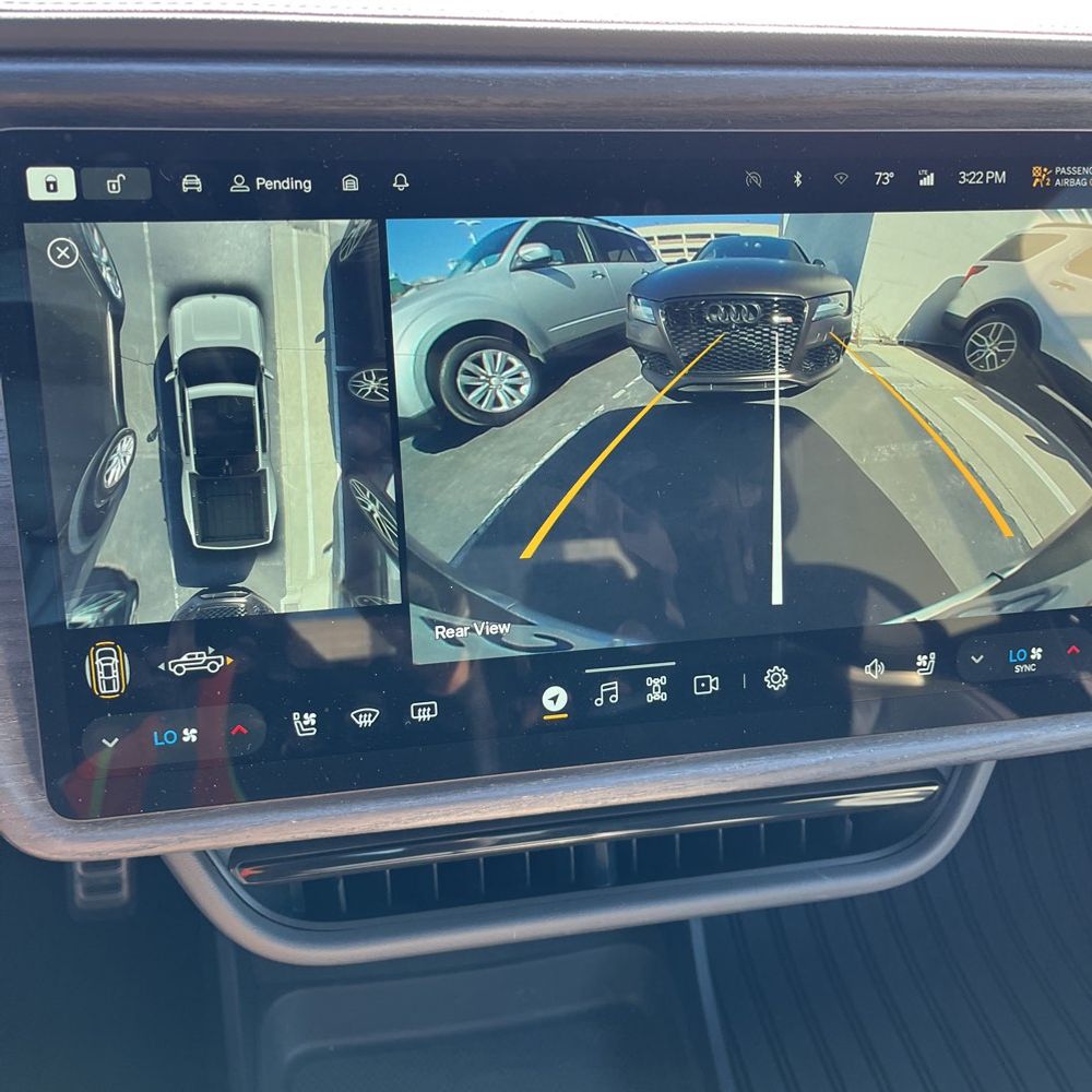 2024 Rivian R1T Adventure Dual-Motor