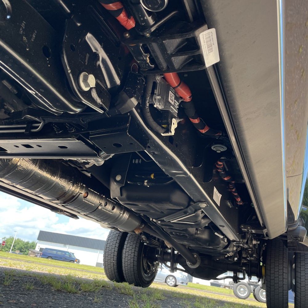 2025 Ford F-450 Super Duty Platinum