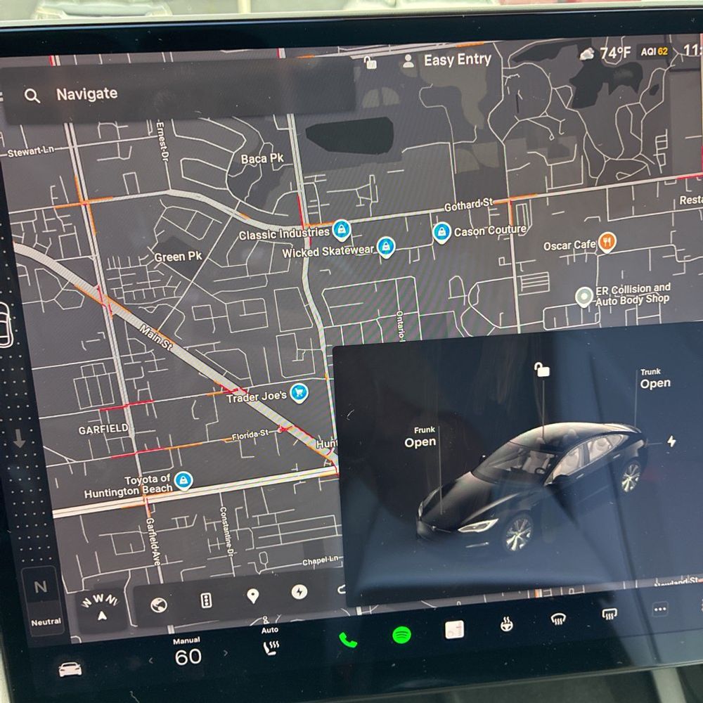2023 Tesla Model S Plaid