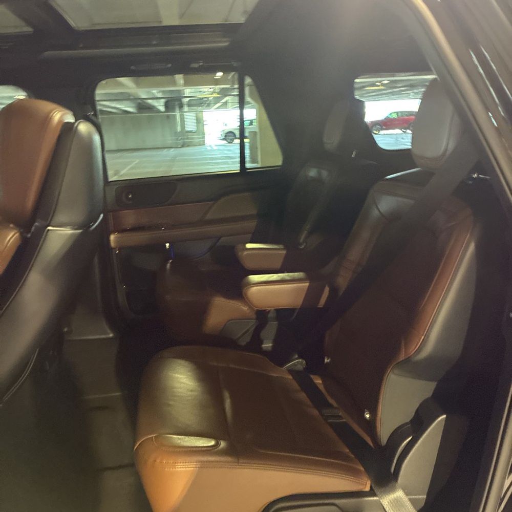 2023 Lincoln Navigator L Reserve