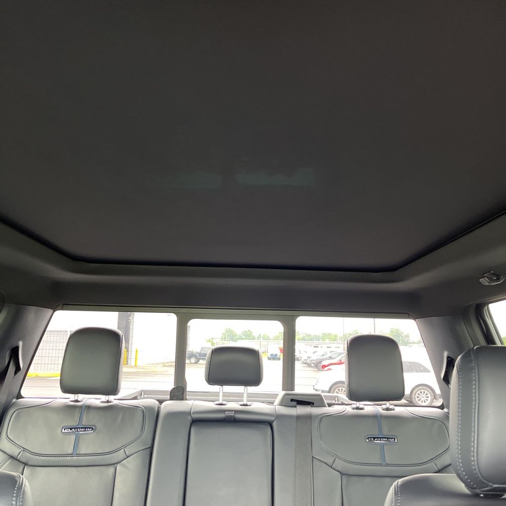 2025 Ford F-450 Super Duty Platinum