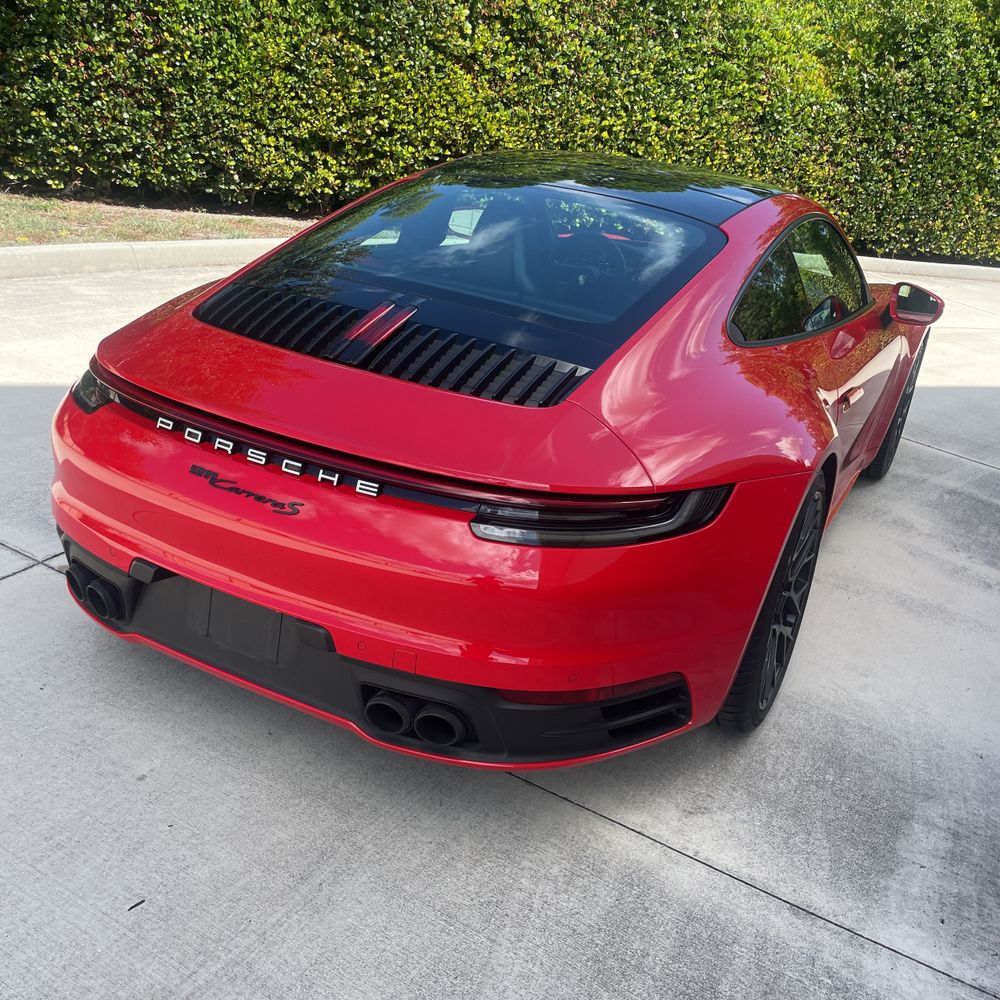 2024 Porsche 911 Carrera