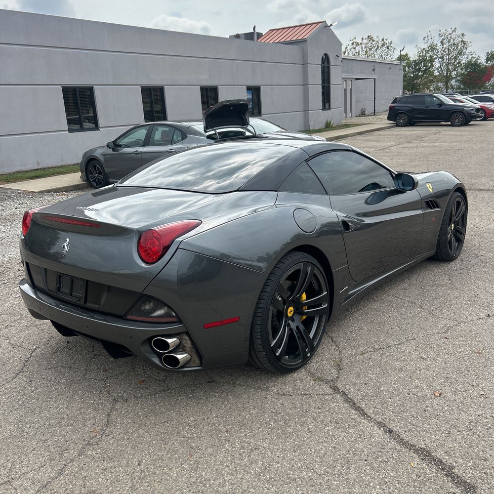 2010 Ferrari California