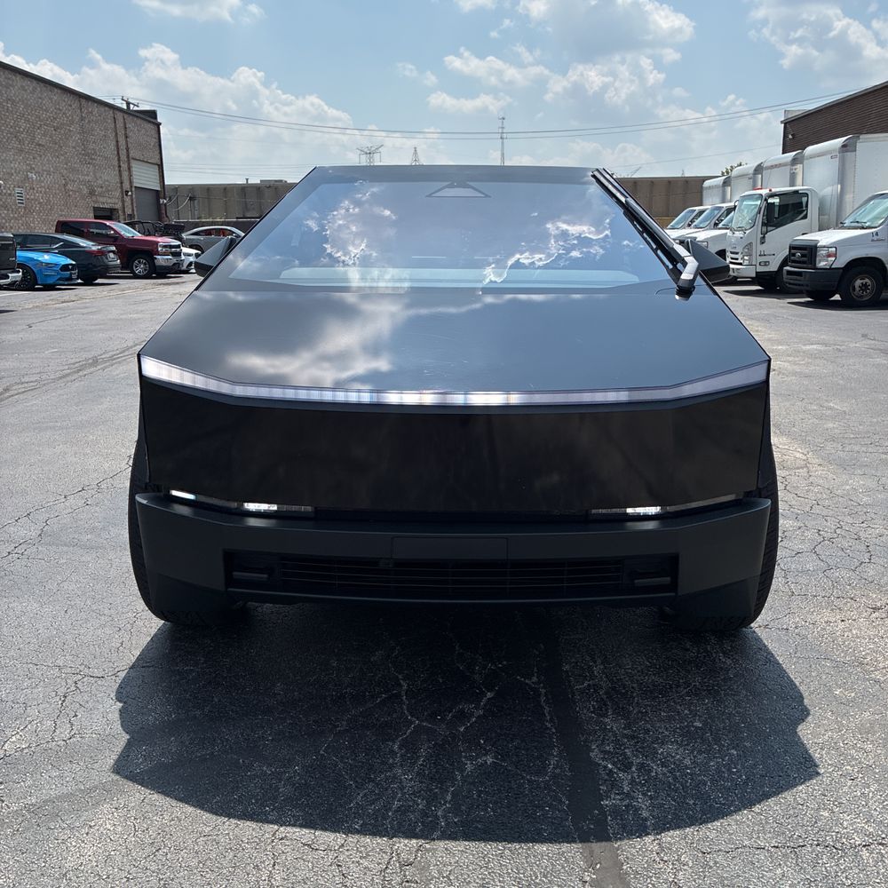 2024 Tesla Cybertruck Base