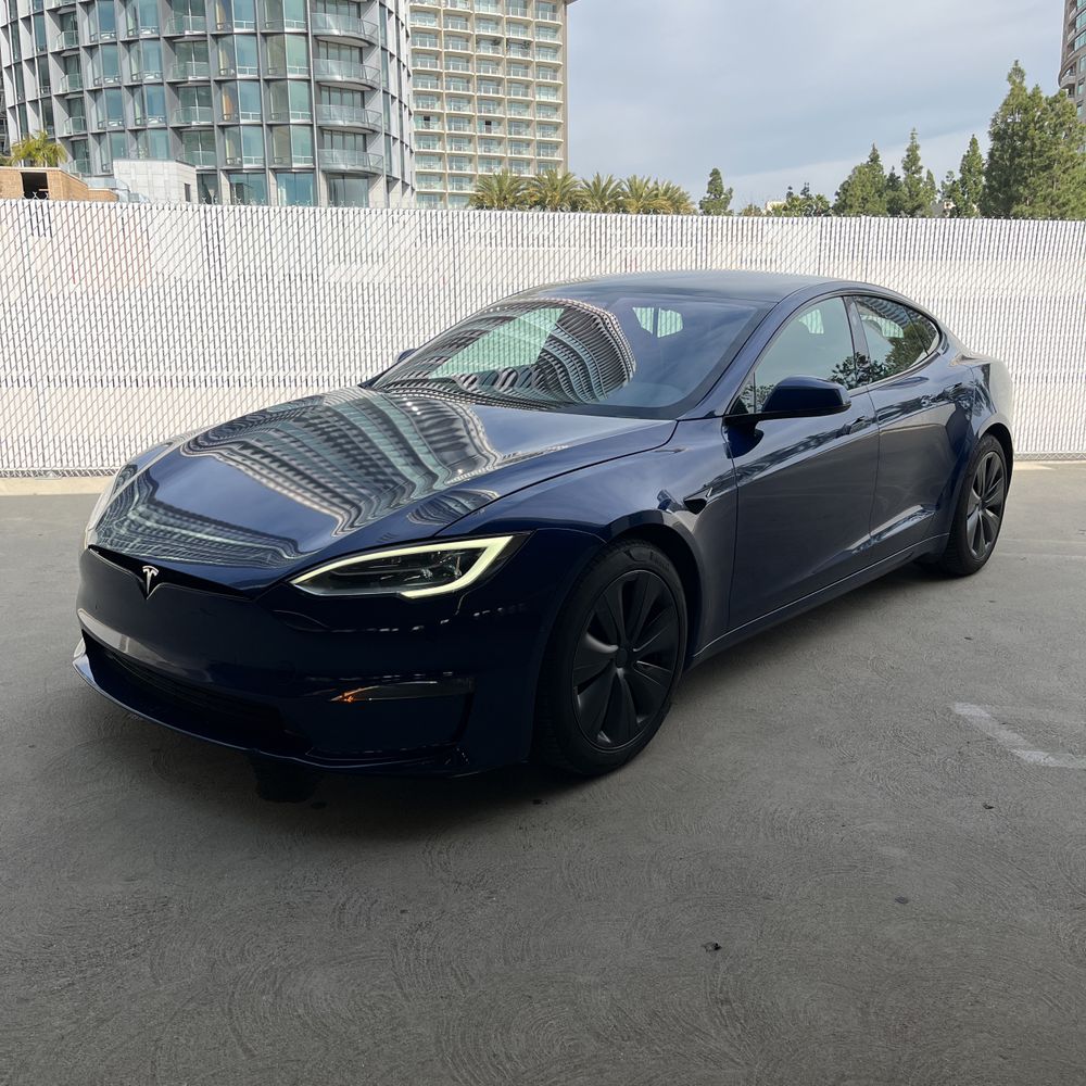 2021 Tesla Model S Plaid