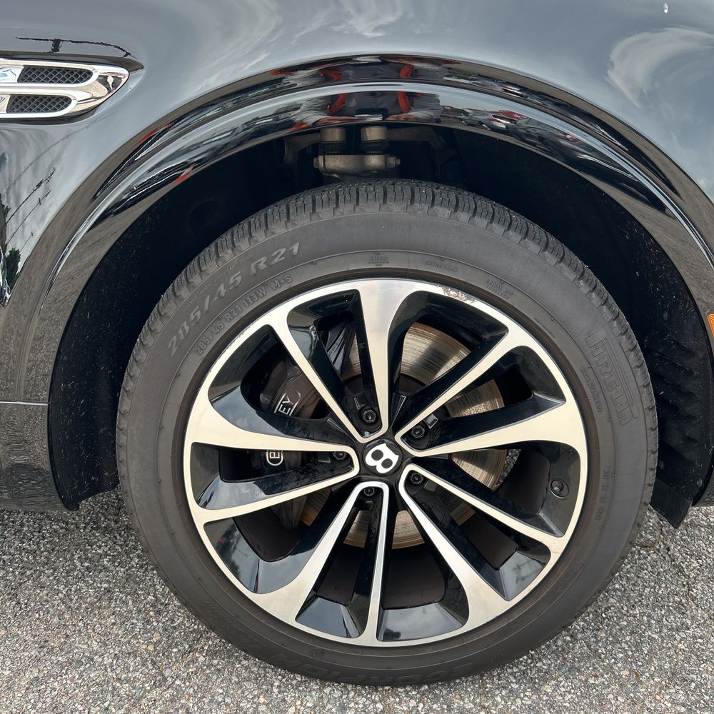 2018 Bentley Bentayga Base
