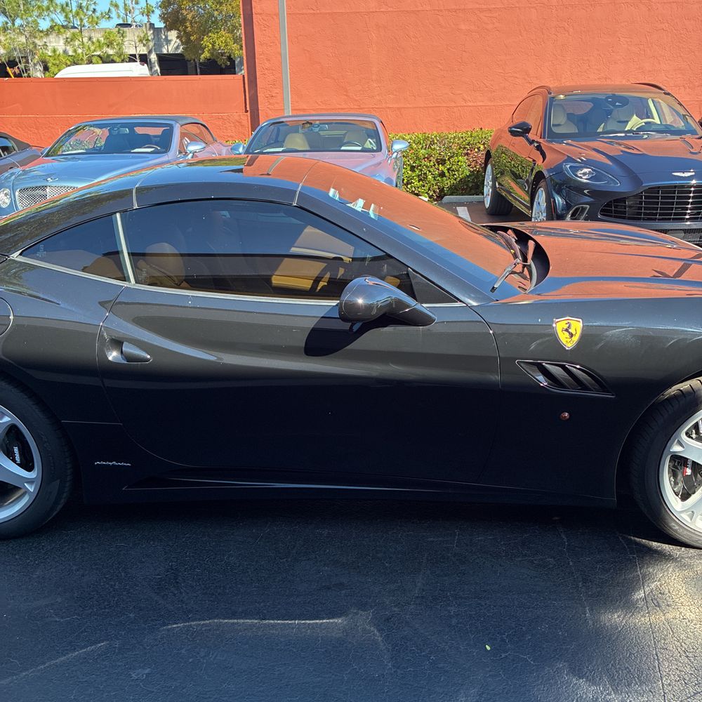 2010 Ferrari California