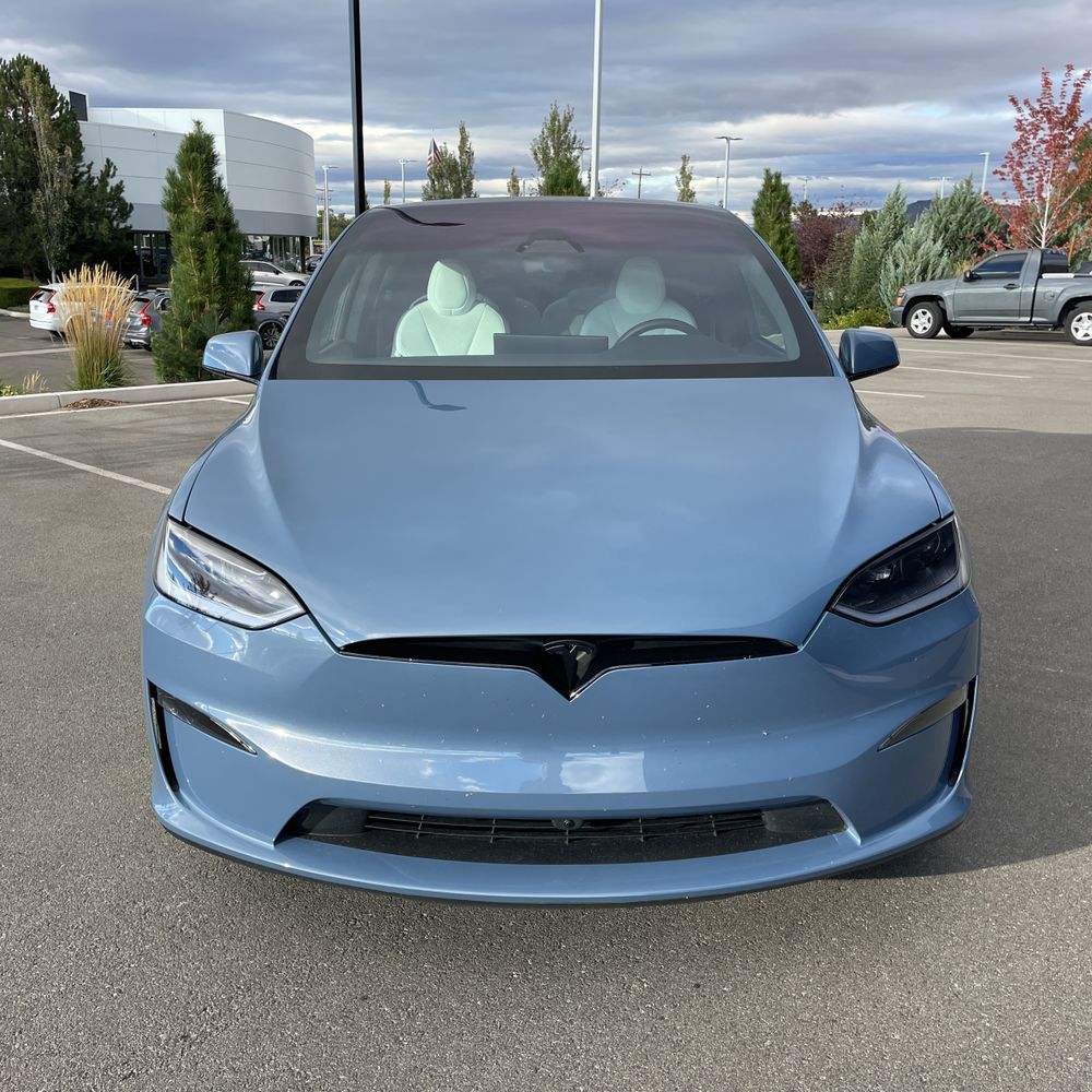 2026 Tesla Model X Plaid