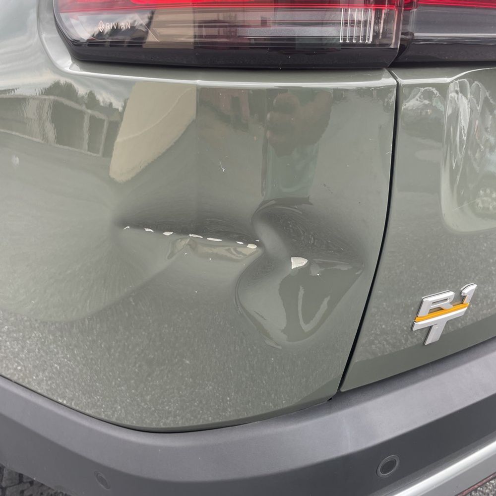2022 Rivian R1T Launch Edition