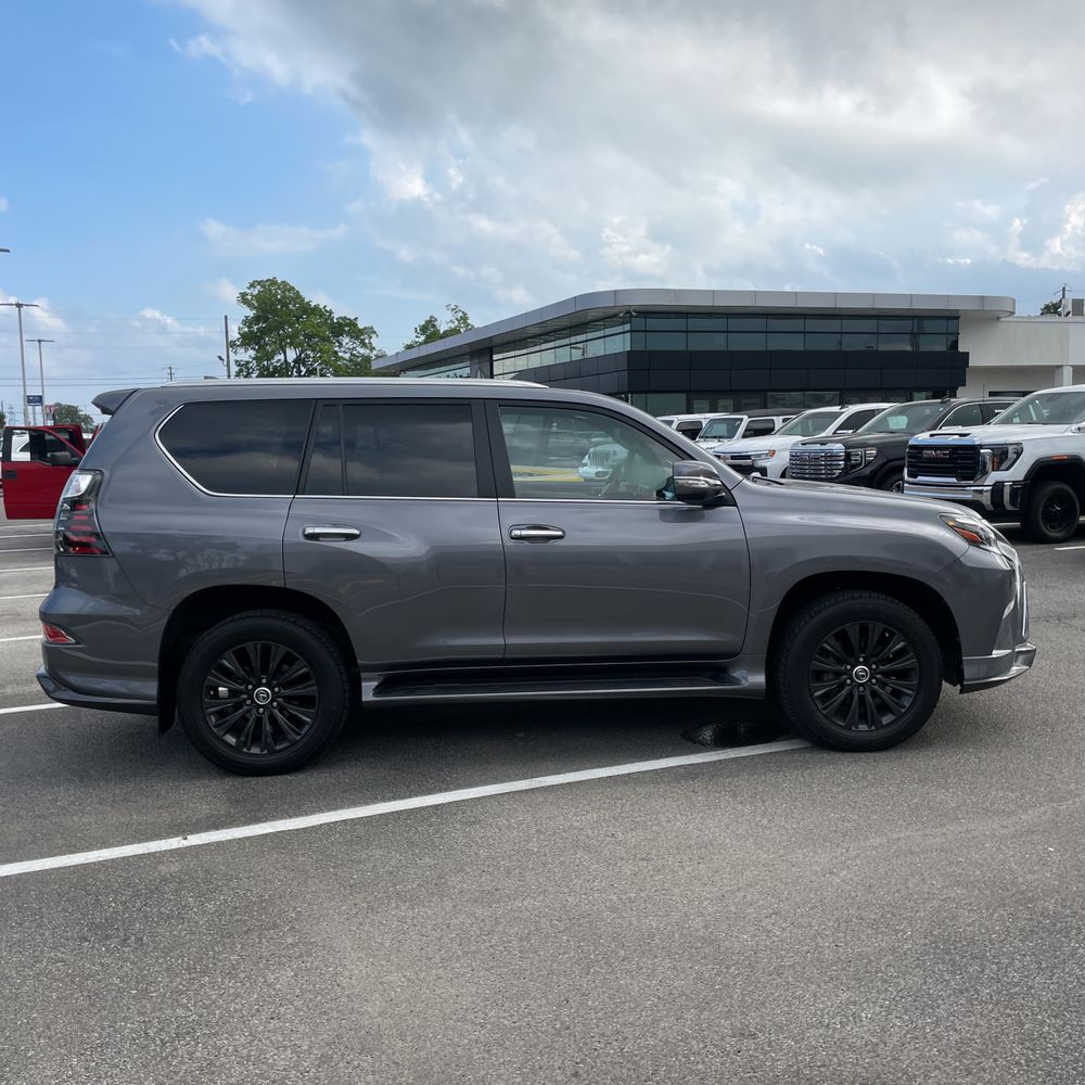 2023 Lexus GX 460 Luxury