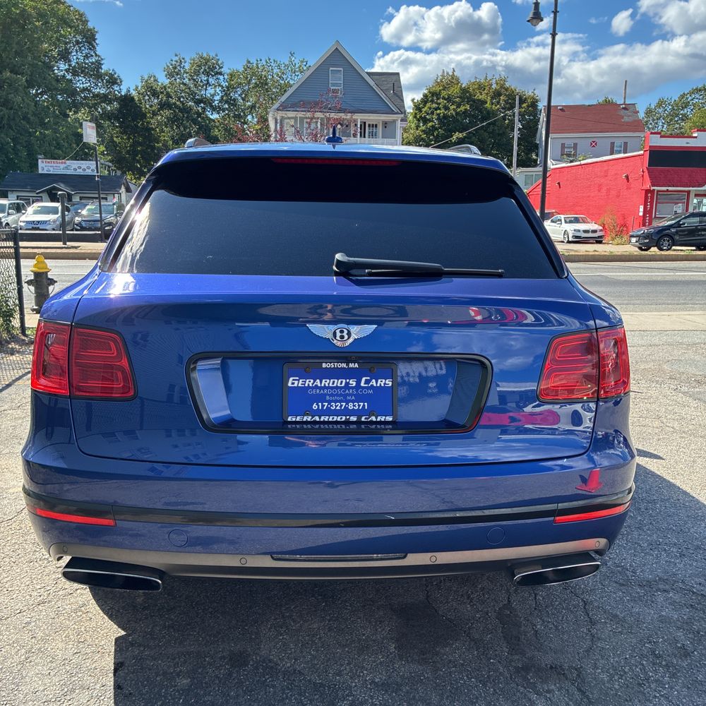 2017 Bentley Bentayga Base