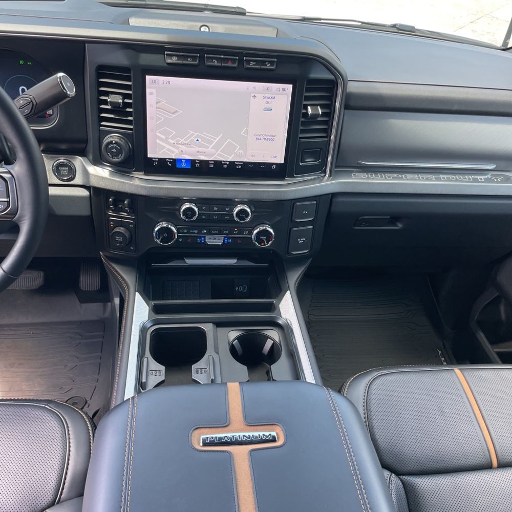 2024 Ford F-350 Super Duty Platinum
