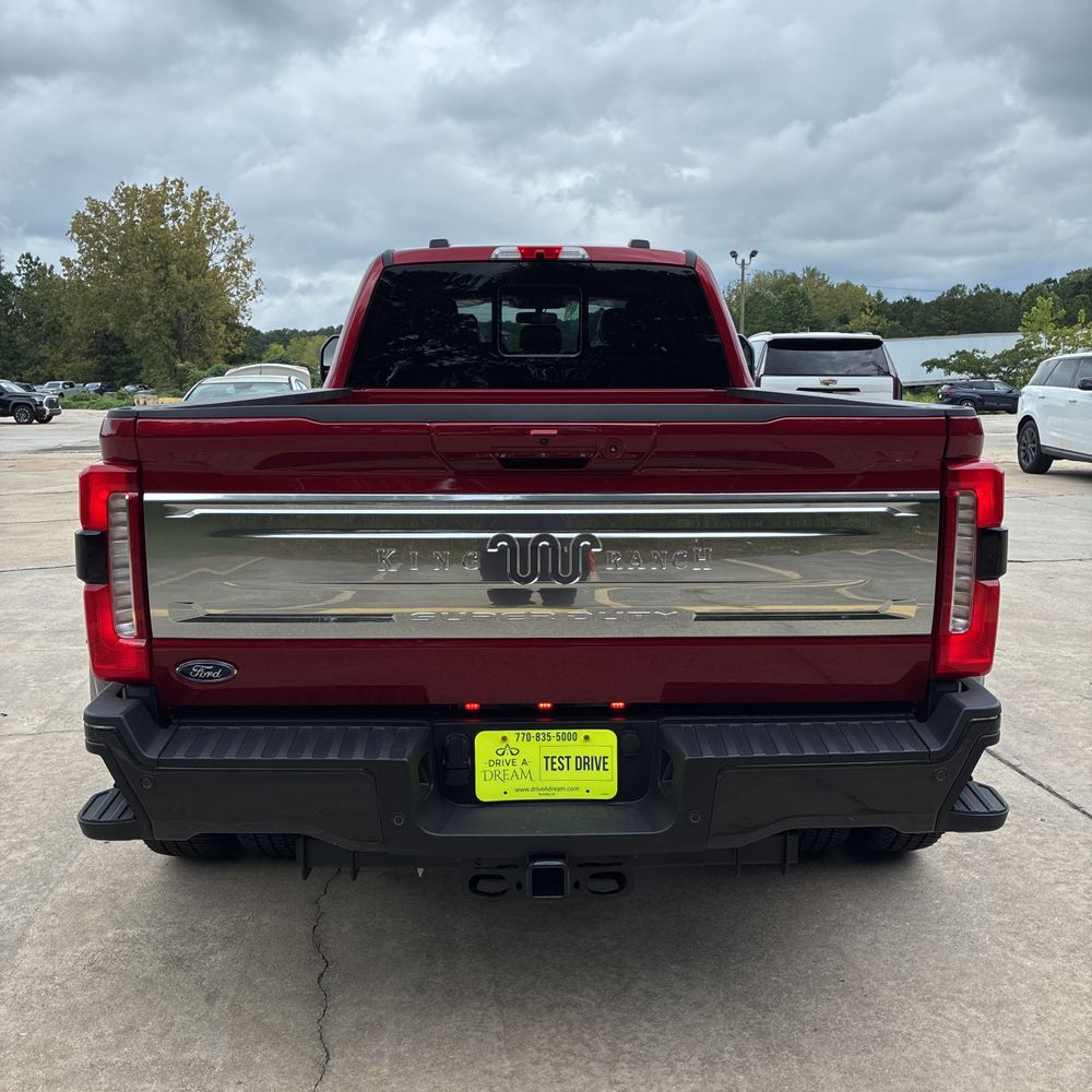 2025 Ford F-350 Super Duty King Ranch