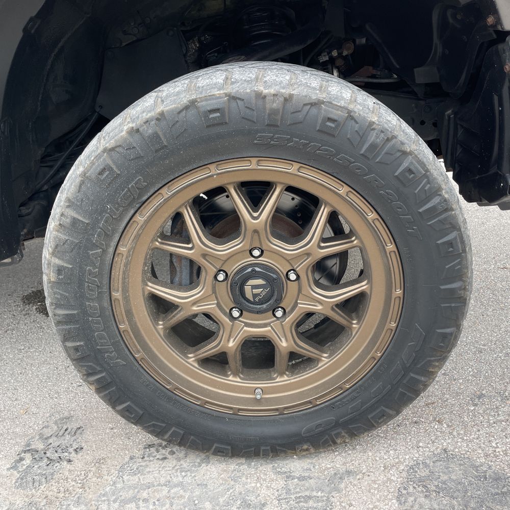 2017 Toyota Tundra Limited