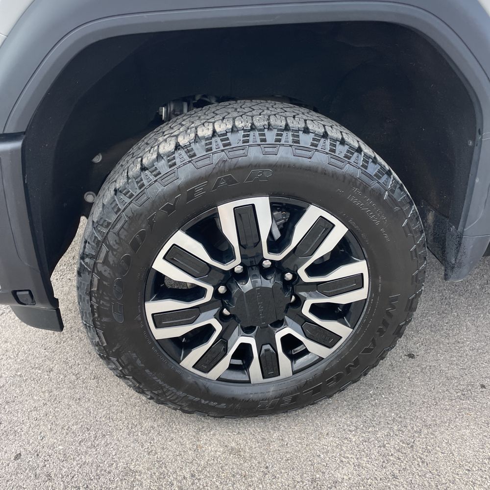 2024 GMC Sierra 3500HD Denali Ultimate