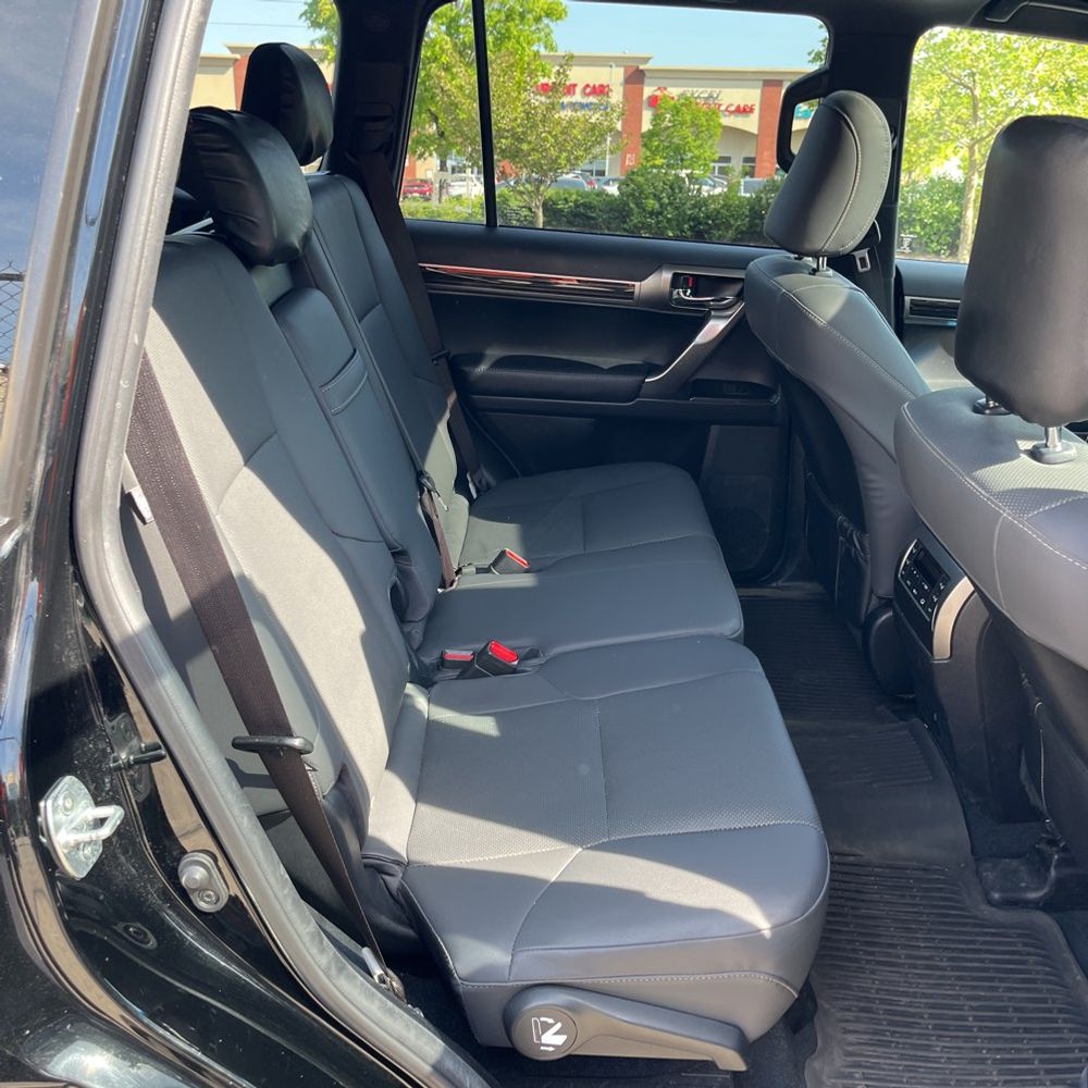 2022 Lexus GX 460 Base
