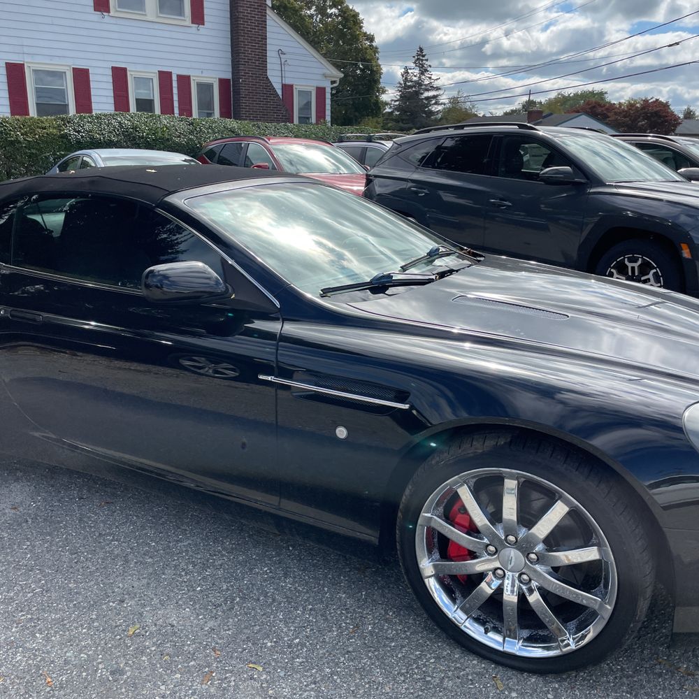 2005 Aston Martin DB9 Volante